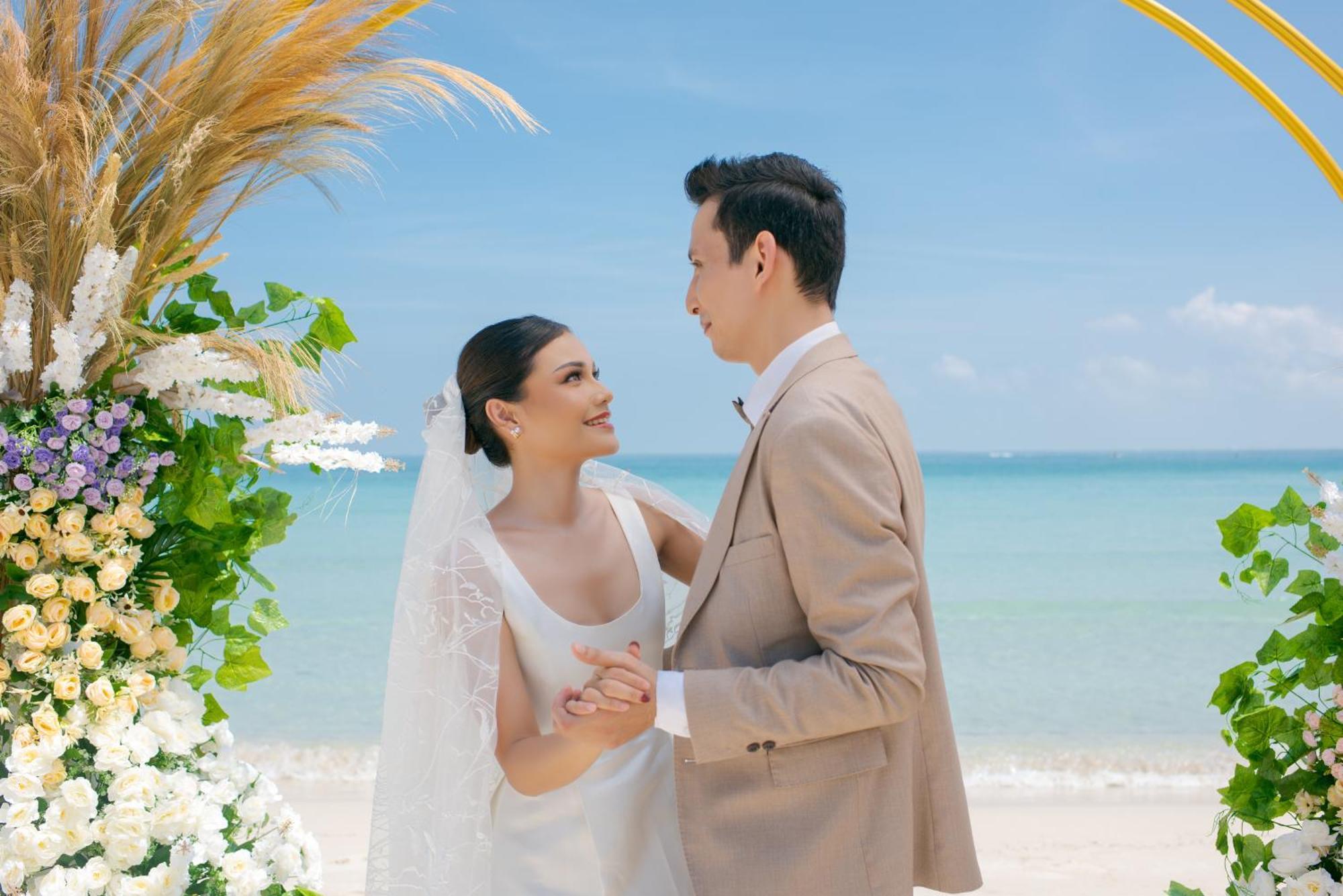 Indra Maya Pool Villas Lagoi Bagian luar foto