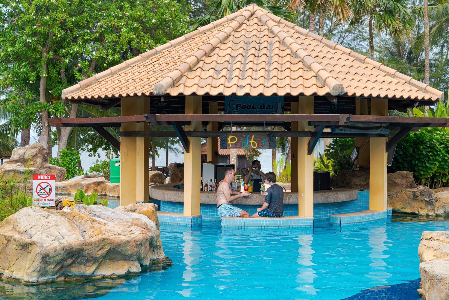 Indra Maya Pool Villas Lagoi Bagian luar foto