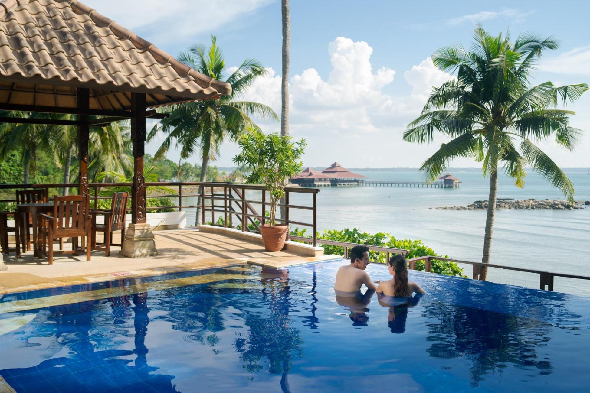 Indra Maya Pool Villas Lagoi Bagian luar foto